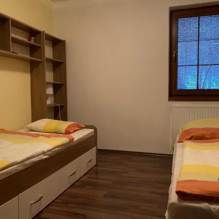 U Bileho Jaka Apartment *